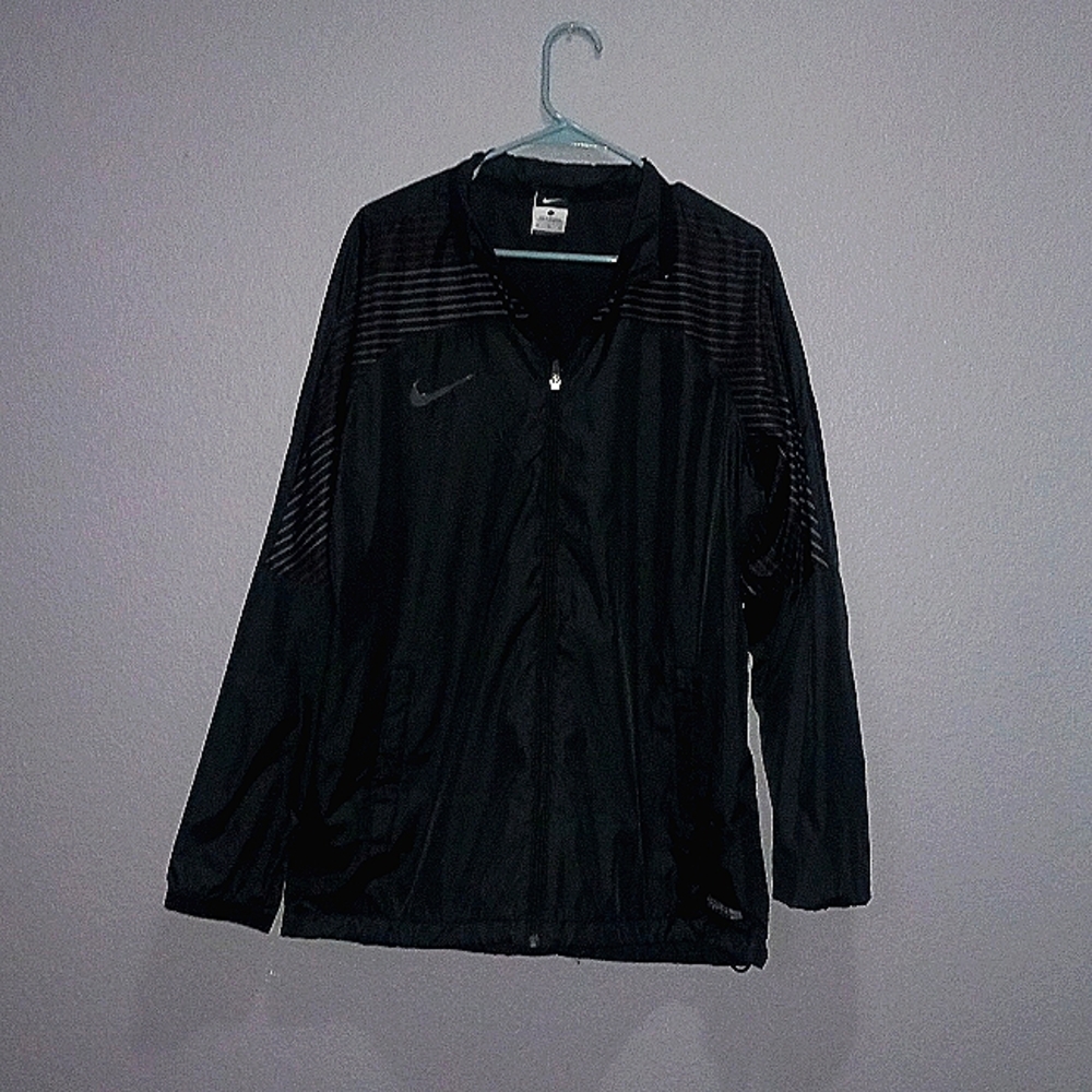 Black MENS Nike Windbreaker XL